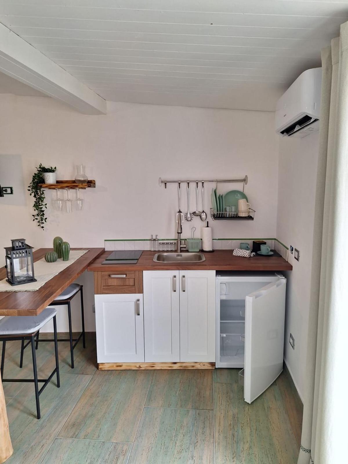Casa Vacanze Green House Terrasini Exterior photo